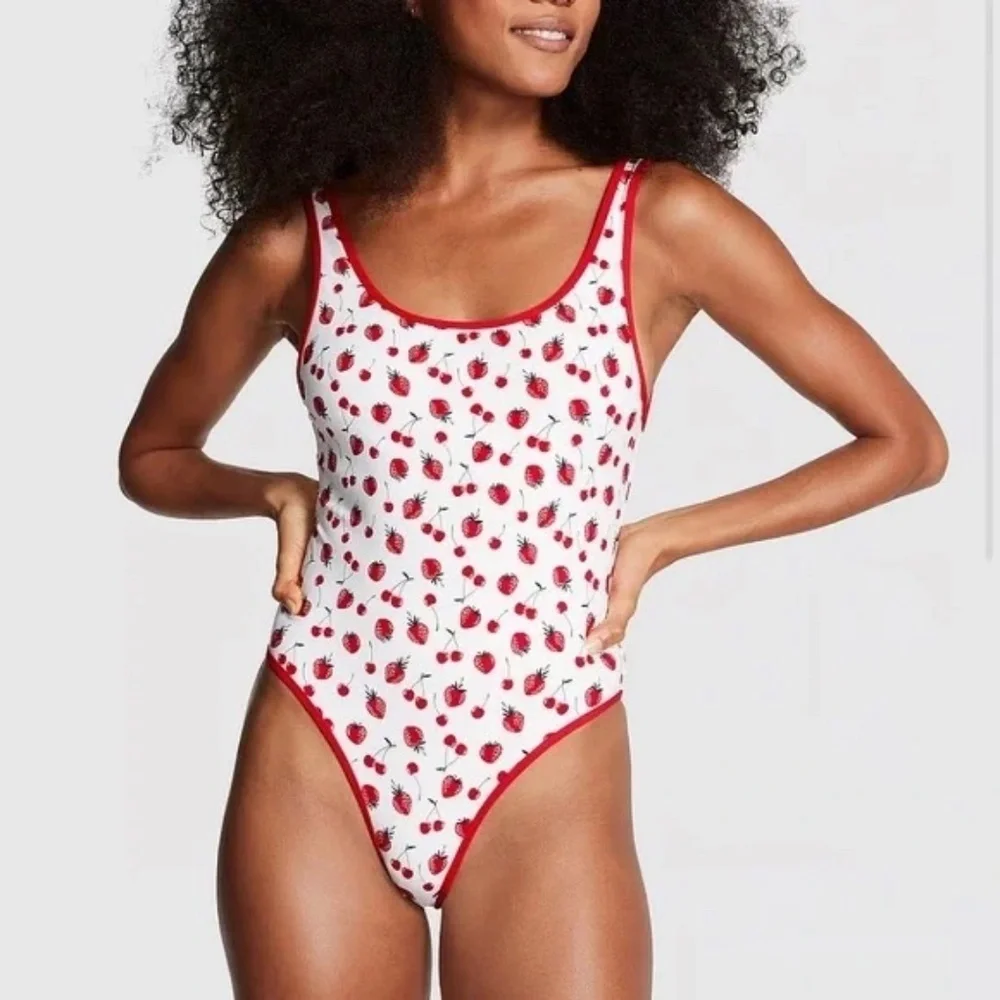 New! FRANKIES BIKINIS x Pink Marlow One Piece strawberry Swimsuit 31558